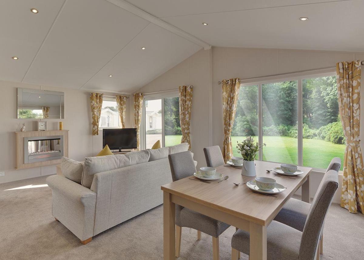 Hotel Queensberry Bay Leisure Park Powfoot Esterno foto